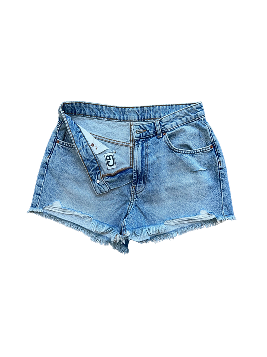 DISTRESSED CB DENIM SHORTS